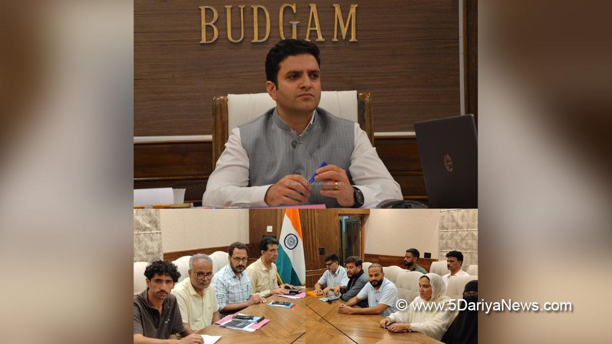 Athar Aamir Khan, Budgam, Deputy Commissioner Budgam, DC Budgam