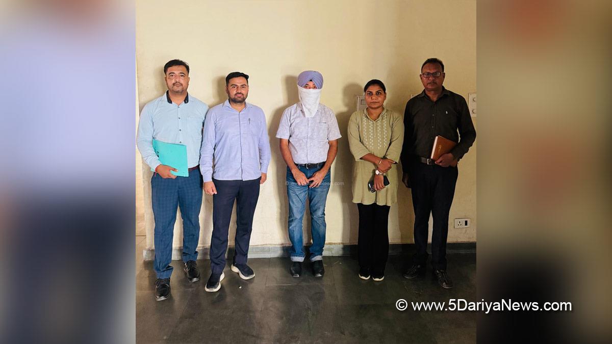 Vigilance Bureau, Crime News Punjab, Punjab Police, Police, Crime News, Jalandhar Police, Jalandhar, Punjab News, Latest Punjab News