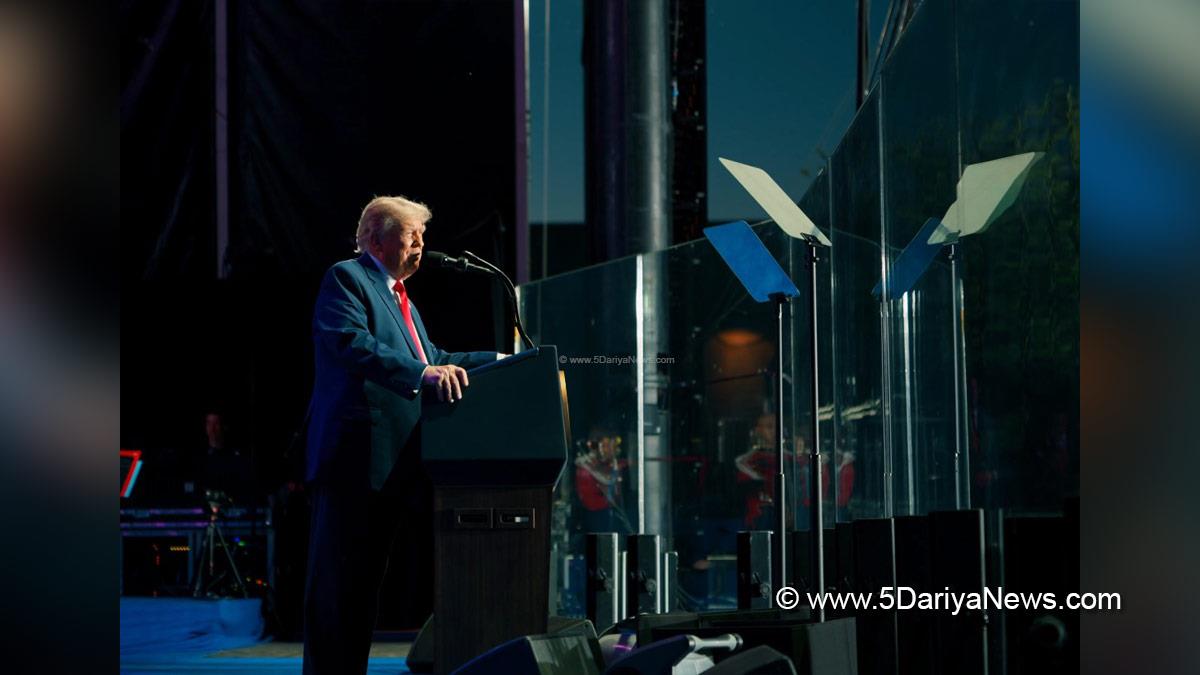 Donald Trump, US President, Washington