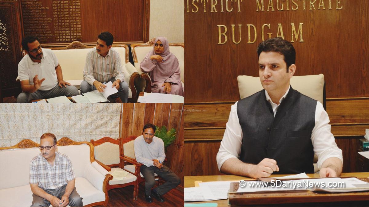 Athar Aamir Khan, Budgam, Deputy Commissioner Budgam, DC Budgam