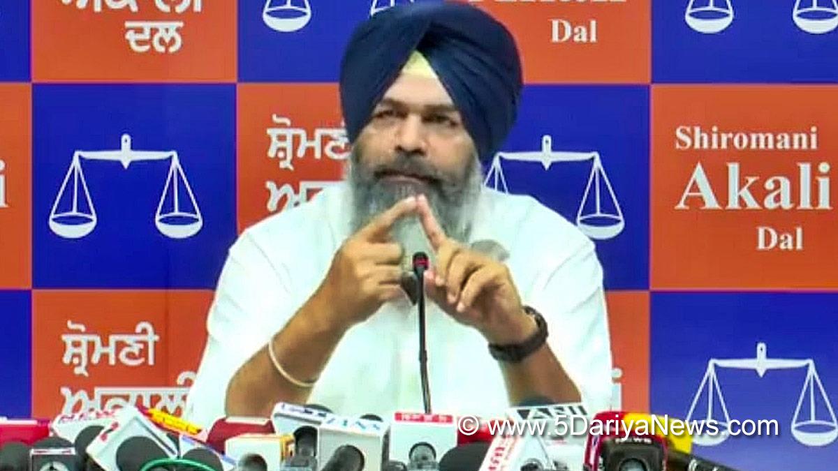 Parambans Singh Romana, Shiromani Akali Dal, SAD, Akali Dal