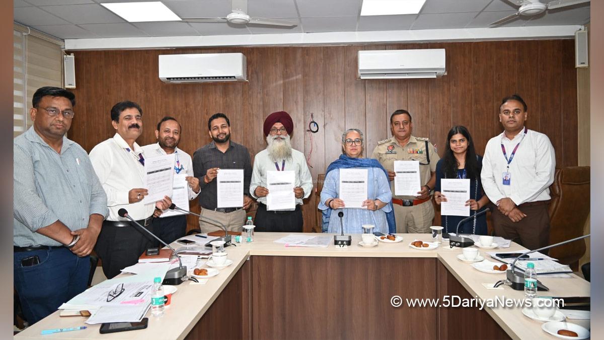 Punamdeep Kaur, DC Sangrur, Deputy Commissioner Sangrur, Sangrur, Punjab, Punjab News, Latest Punjab News
