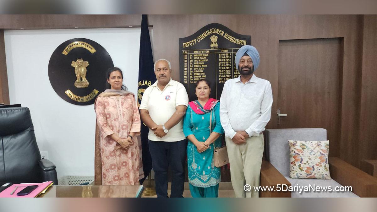 Aashika Jain, DC Hoshiarpur, Deputy Commissioner Hoshiarpur, Hoshiarpur, Punjab, Punjab News, Latest Punjab News