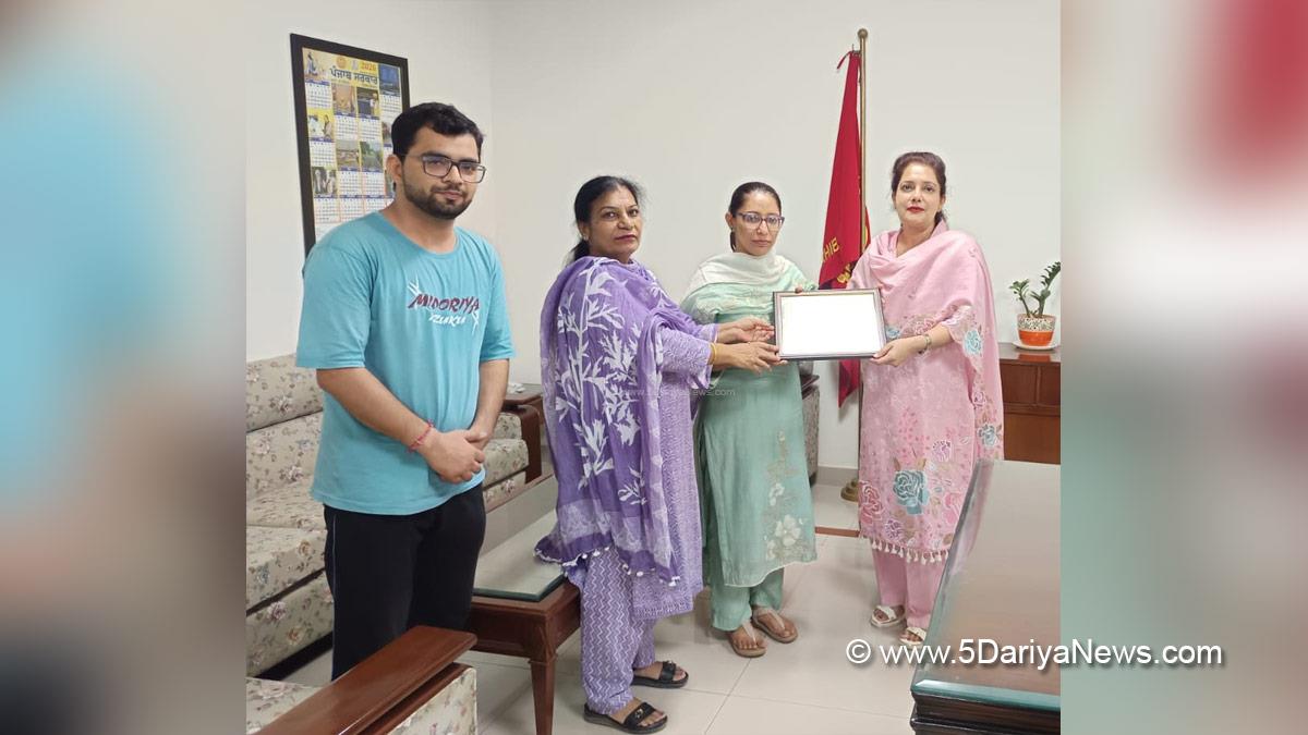 Dr Sona Thind, DC Fatehgarh Sahib, Fatehgarh Sahib, Deputy Commissioner Fatehgarh Sahib, Punjab, Punjab News, Latest Punjab News