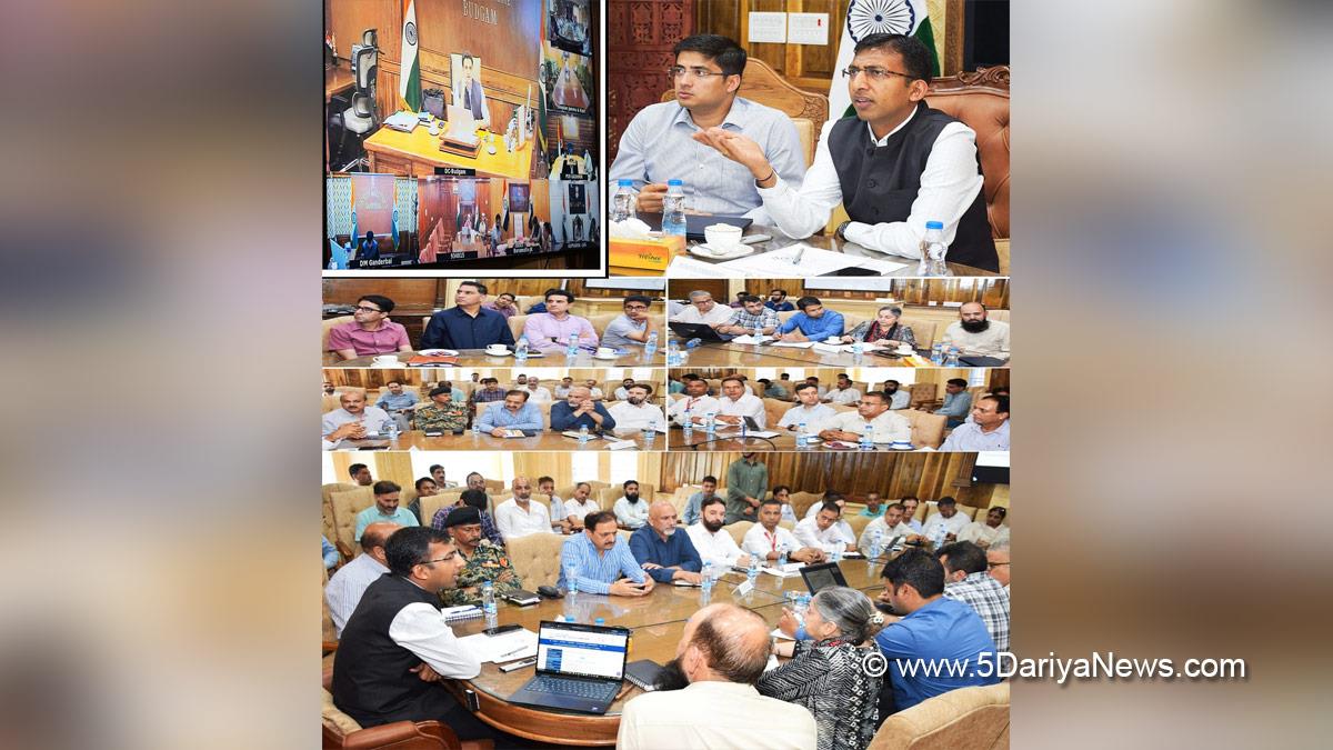 Anshul Garg, Divisional Commissioner Kashmir, Srinagar, Faz Lul Haseeb