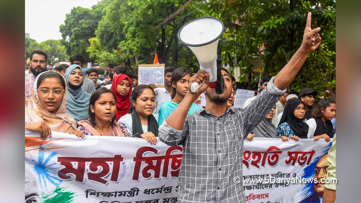 Protest, NEET, NEET Paper, NEET Paper Leak, NEET Exam, NEET Exam Leak, NEET UG, Kolkata