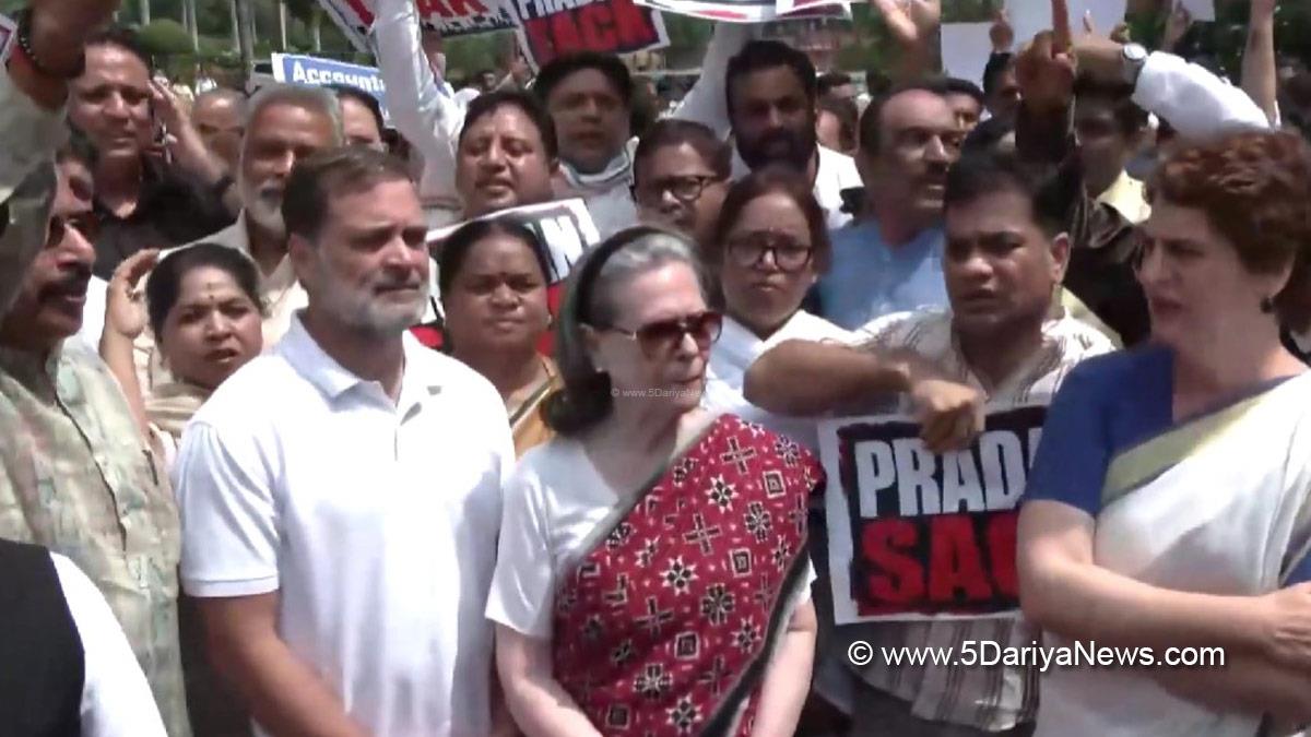 Rahul Gandhi, Indian National Congress, Congress, Sonia Gandhi, Priyanka Gandhi, Priyanka Gandhi Vadra, Protest