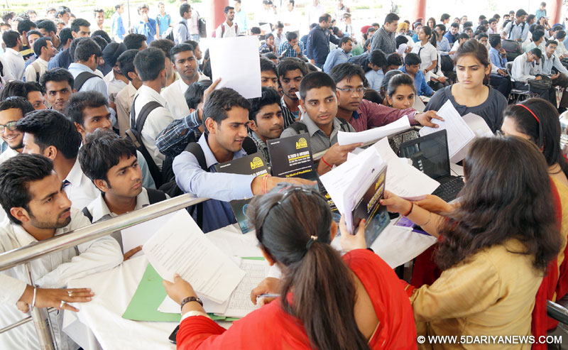 Candidates from all over North India throng for Jobs and Admissions