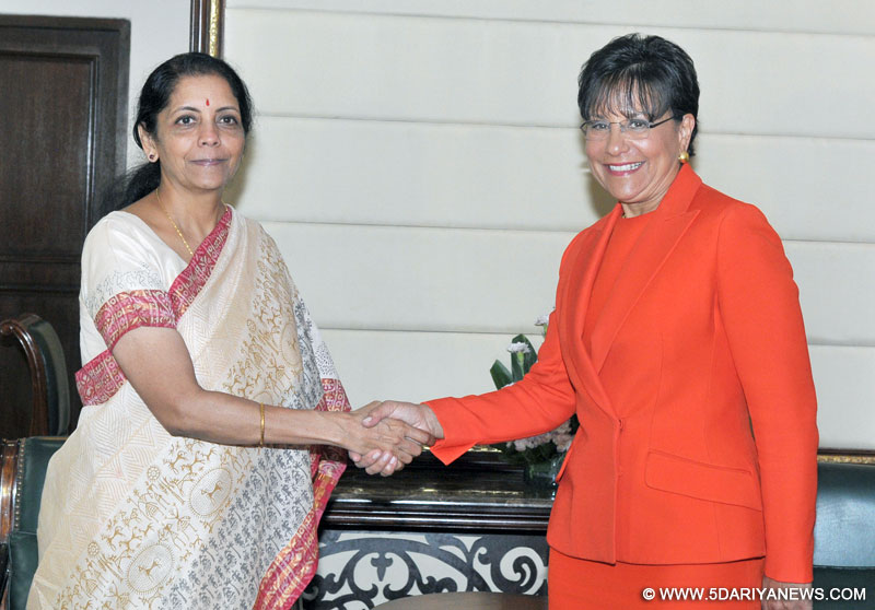 The US Secretary of Commerce, Penny Pritzker meeting the Minister of State for Commerce & Industry (Independent Charge), Finance and Corporate Affairs, Nirmala Sitharaman, in New Delhi on July 31, 2014. 