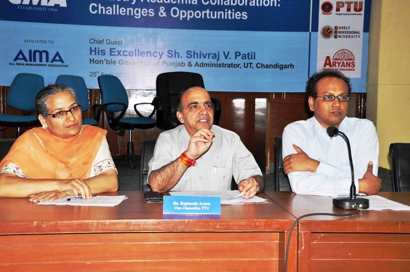 Vice Chancellor of Punjab Technical University, Dr. Rajneesh Arora addressing the Press Conference at PHD Chamber 