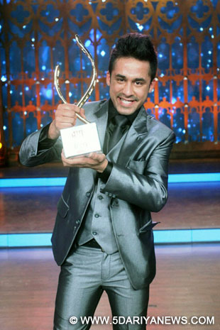 Syed Mamoon won acting reality TV show “India