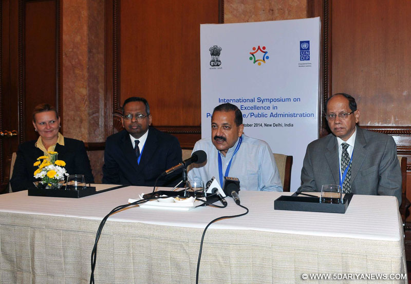 Dr. Jitendra Singh briefing the media, at the International Symposium on Excellence in Public Service/Public Administration, in New Delhi on October 07, 2014. 