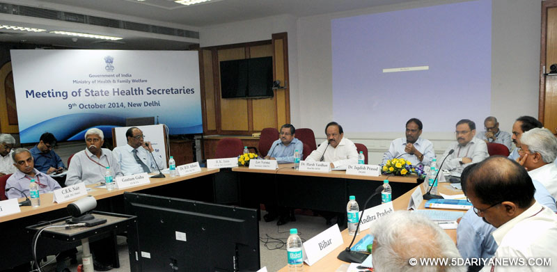 Dr. Harsh Vardhan addressing the meeting of the State Health Secretaries, in New Delhi on October 09, 2014. 