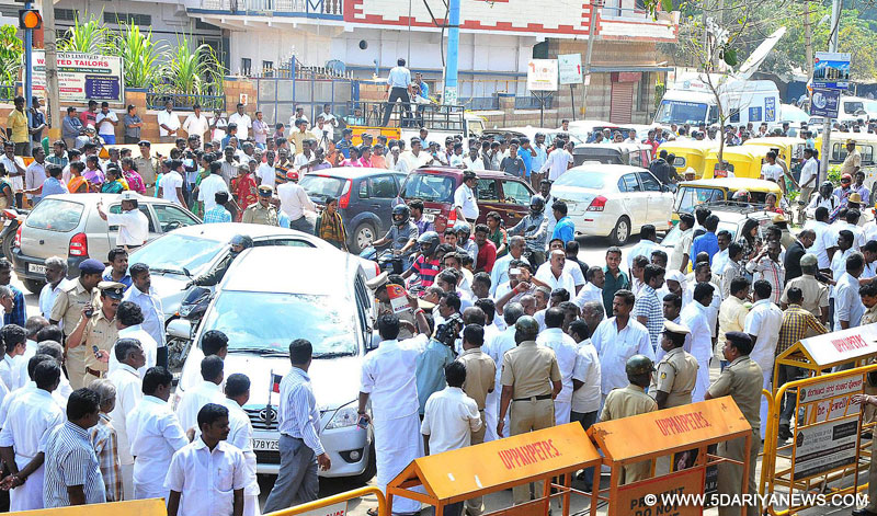 SC grants bail to Jayalalithaa; AIADMK celebrates