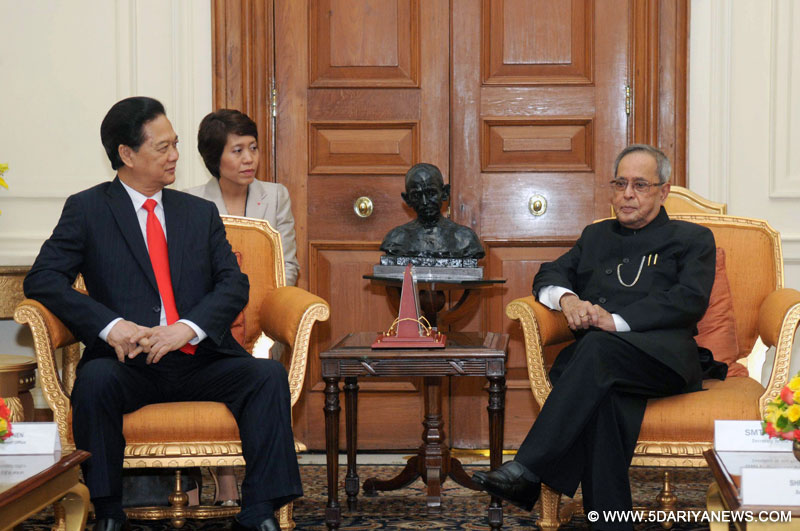 The Prime Minister of Socialist Republic of Vietnam, Nguyen Tan Dung calling on the President, Pranab Mukherjee, in New Delhi on October 28, 2014.