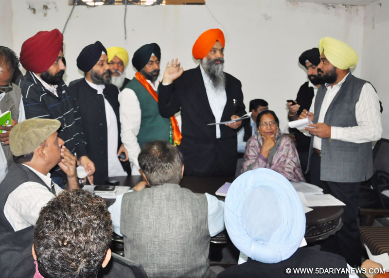 Manjit Singh GK, President Delhi state Shiromani Akali Dal, Harmeet Singh Kalka, SAD-BJP candidate from Kalkaji, Prof. Prem Singh Chandumajra, General Secretary and Charanjit Singh Brar, advisor to President Shiromani Akali Dal in a party meeting at Kalkaji, New Delhi.